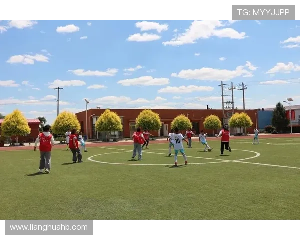 打造梦想中的足球明星主题卧室让每个孩子都能感受足球的激情与魅力