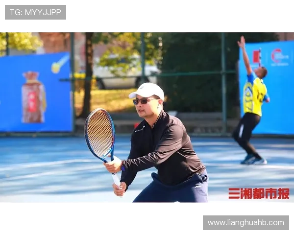 深圳网球队在邀请赛中以68分稳居积分榜首位