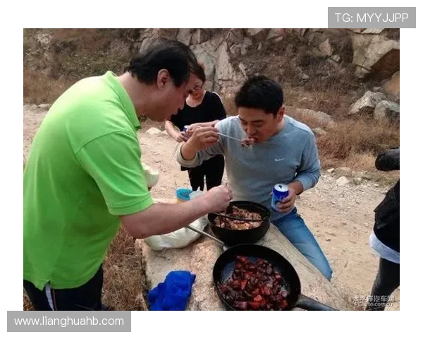 吴强畅谈篮球生涯与成长历程的点滴回忆与感悟 吴强畅谈篮球生涯与成长历程的点滴回忆与感悟